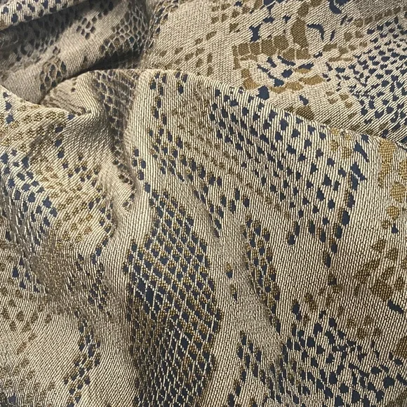 DianevonFurstenberg  Authentic Skirt - Picture 3 of 4